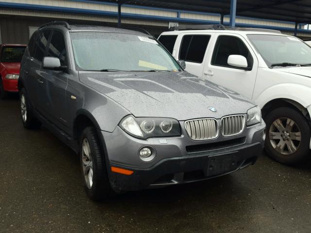 WBXPC93409WJ25554 - 2009 BMW X3 XDRIVE3 GRAY photo 1