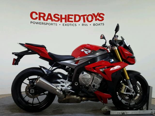 WB10D1203GZ696704 - 2016 BMW S 1000 R RED photo 1