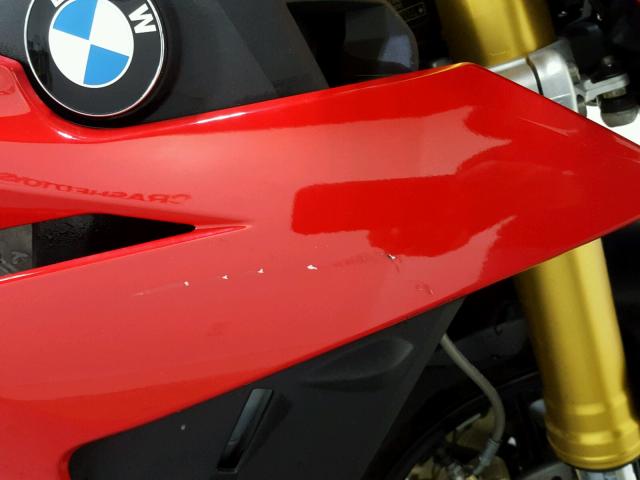 WB10D1203GZ696704 - 2016 BMW S 1000 R RED photo 13