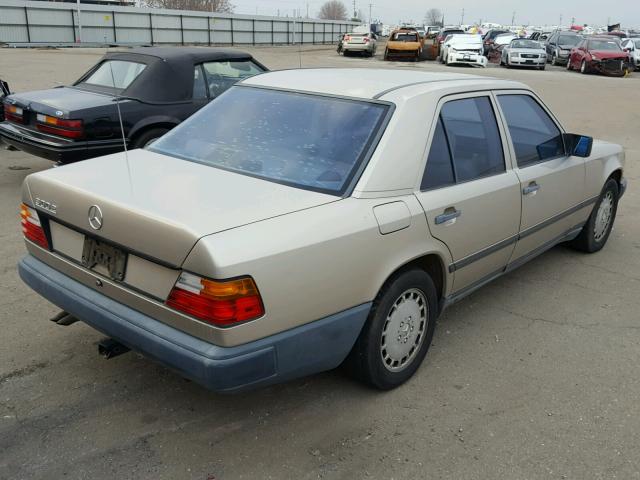 EA30D5HA347271 - 1987 MERCEDES-BENZ C 350 TAN photo 4