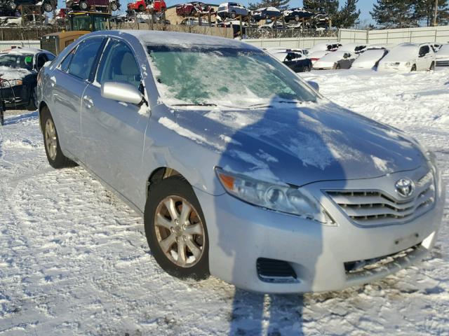 4T1BF3EK8BU700729 - 2011 TOYOTA CAMRY BASE SILVER photo 1