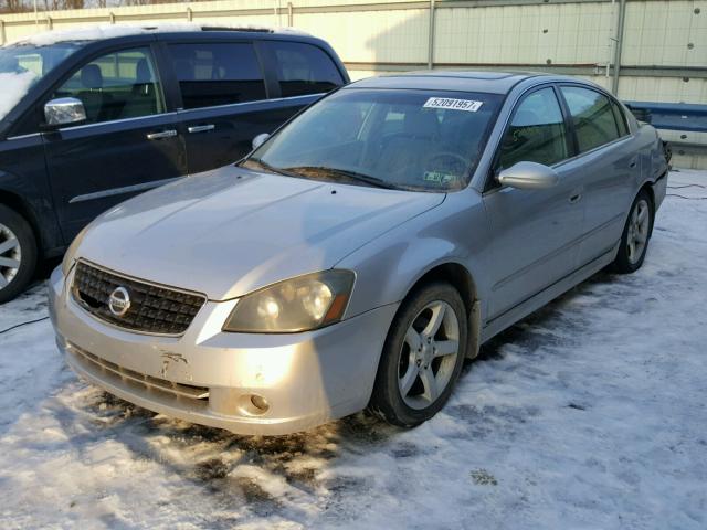 1N4BL11D66N300375 - 2006 NISSAN ALTIMA SE SILVER photo 2