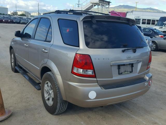 KNDJD733055343134 - 2005 KIA SORENTO EX BEIGE photo 3