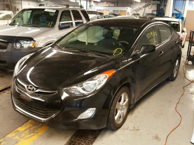 5NPDH4AE0DH189740 - 2013 HYUNDAI ELANTRA GL BLACK photo 2