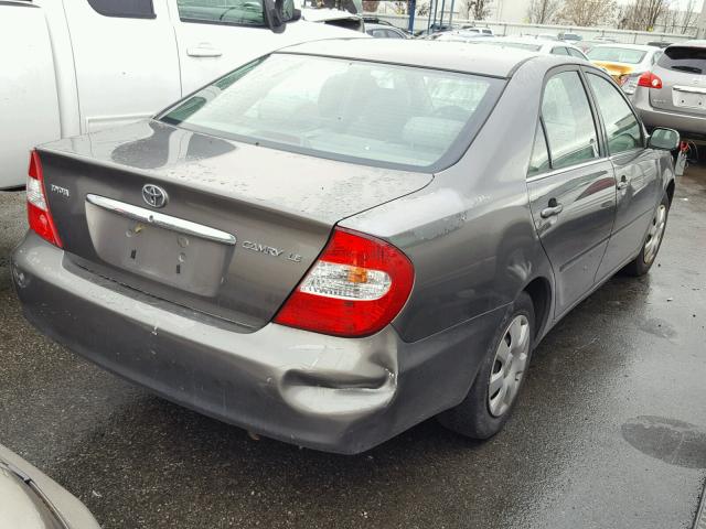 JTDBE32K920063434 - 2002 TOYOTA CAMRY LE GRAY photo 4