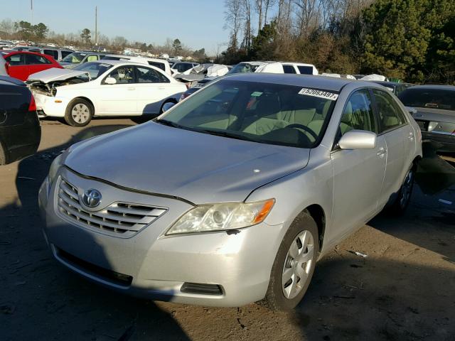 4T1BE46KX7U022631 - 2007 TOYOTA CAMRY NEW SILVER photo 2