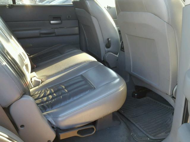 1D4HB58N84F138448 - 2004 DODGE DURANGO LI SILVER photo 6