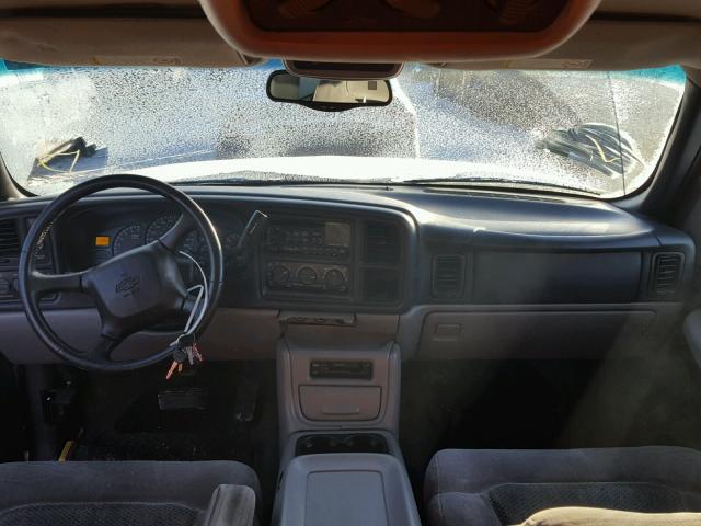 1GNEC13T01J121722 - 2001 CHEVROLET TAHOE C150 TAN photo 9