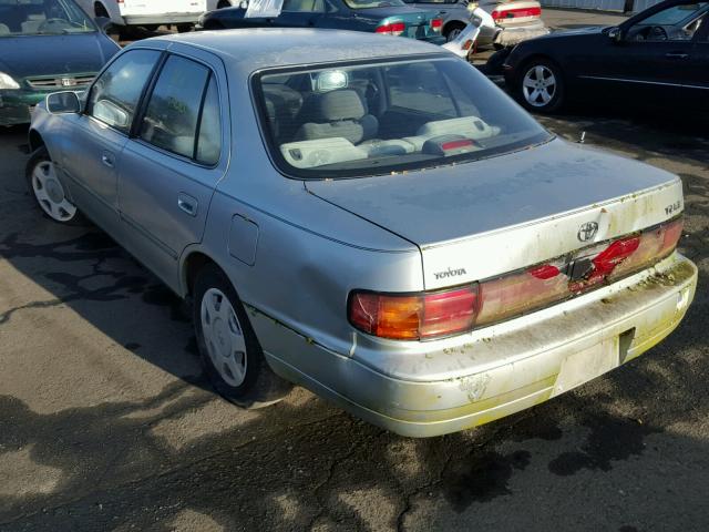 JT2GK12E2R0013720 - 1994 TOYOTA CAMRY LE SILVER photo 3