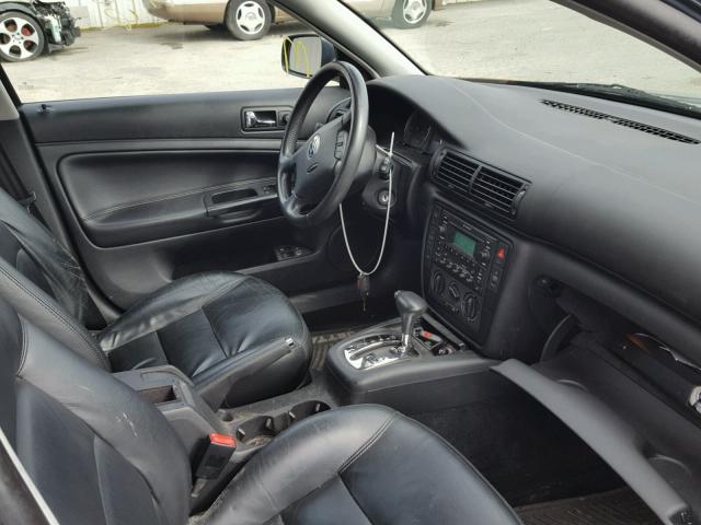 WVWPD63B02P135699 - 2002 VOLKSWAGEN PASSAT GLS GRAY photo 5