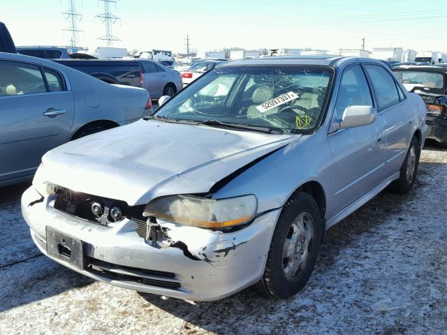 1HGCG16512A022279 - 2002 HONDA ACCORD EX SILVER photo 2