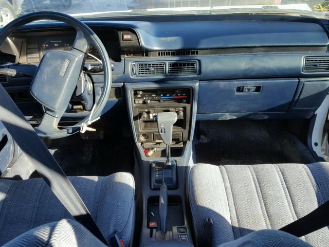 JT2SV21E2H3017126 - 1987 TOYOTA CAMRY DLX WHITE photo 9