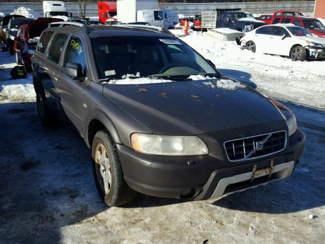 YV1SZ592151204673 - 2005 VOLVO XC70 GRAY photo 1