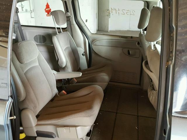 2A4GP44R46R753341 - 2006 CHRYSLER TOWN & COU GREEN photo 6