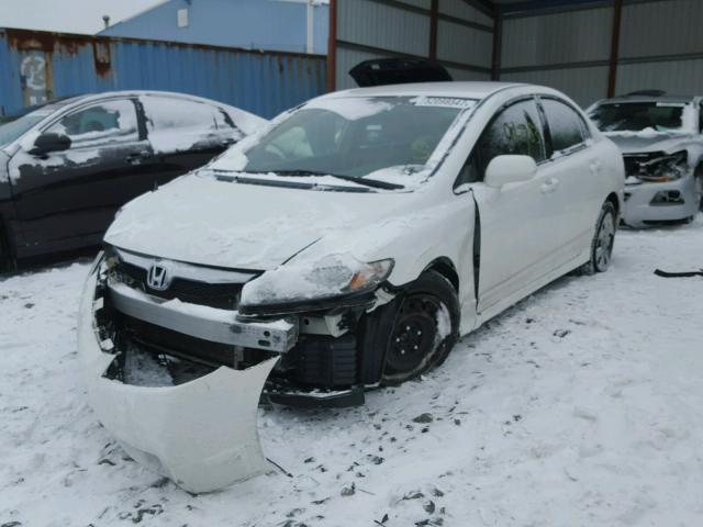 2HGFA1F53AH501589 - 2010 HONDA CIVIC LX WHITE photo 2