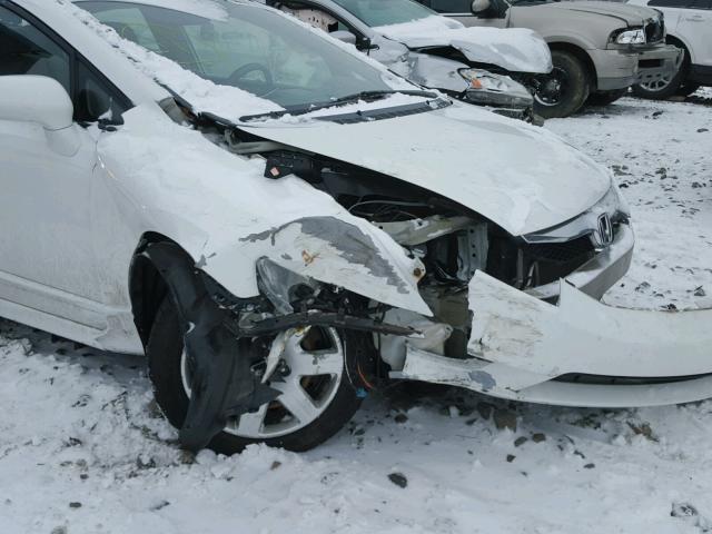 2HGFA1F53AH501589 - 2010 HONDA CIVIC LX WHITE photo 9