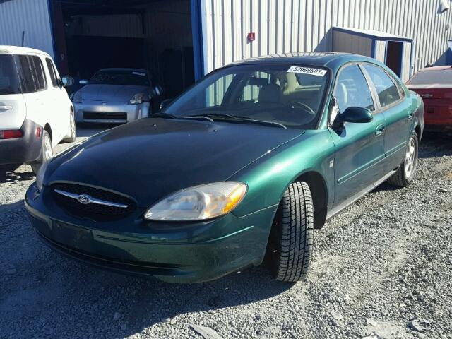 1FAFP55S4YG156354 - 2000 FORD TAURUS SES GREEN photo 2