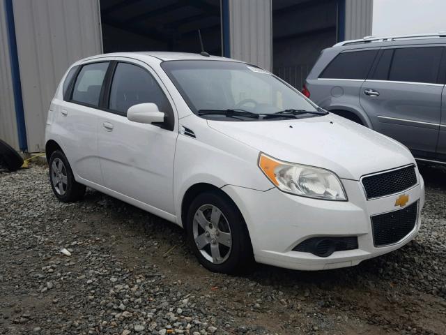 KL1TD6DE7AB048697 - 2010 CHEVROLET AVEO LS WHITE photo 1