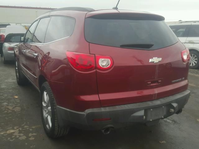 1GNLRHED6AJ207086 - 2010 CHEVROLET TRAVERSE L RED photo 3