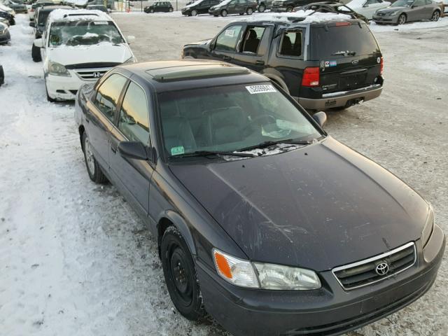 4T1BF28K3YU943167 - 2000 TOYOTA CAMRY LE ნაცრისფერი ფოტო 9