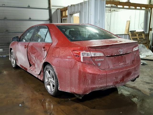 4T1BF1FK2DU714163 - 2013 TOYOTA CAMRY L RED photo 3