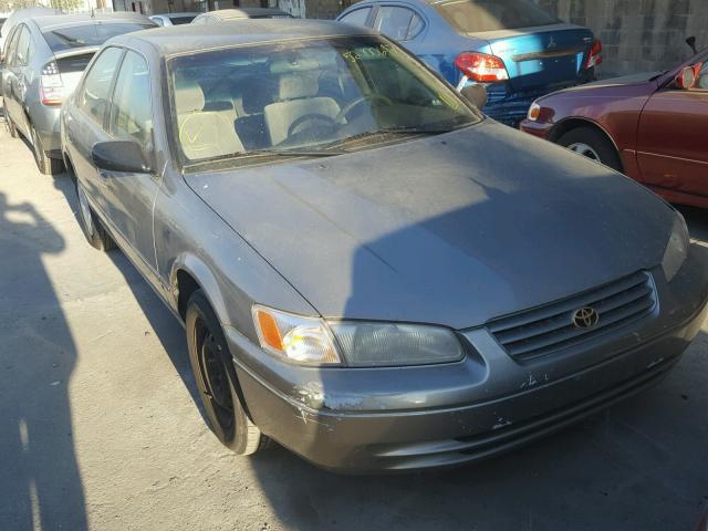 4T1BG22KXVU073774 - 1997 TOYOTA CAMRY CE BROWN photo 1