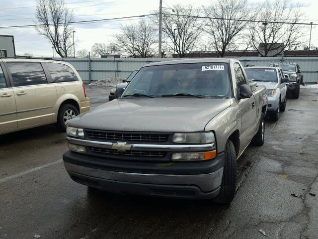 1GCEC14W01Z189053 - 2001 CHEVROLET SILVERADO TAN photo 2