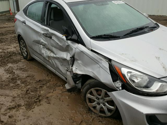 KMHCT4AE0CU055868 - 2012 HYUNDAI ACCENT GLS SILVER photo 9