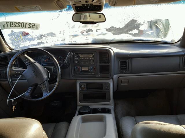 1GKEK13Z83J183943 - 2003 GMC YUKON SILVER photo 9