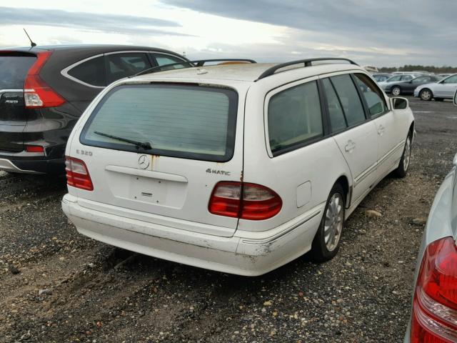 WDBJH82J62X068250 - 2002 MERCEDES-BENZ E 320 4MAT WHITE photo 4