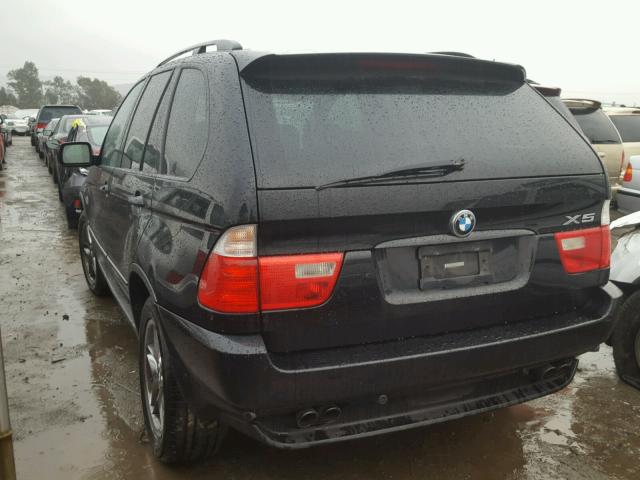 5UXFB33582LH35261 - 2002 BMW X5 4.4I BLACK photo 3