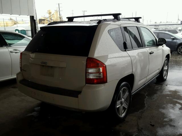 1J8FF47W37D597747 - 2007 JEEP COMPASS WHITE photo 4