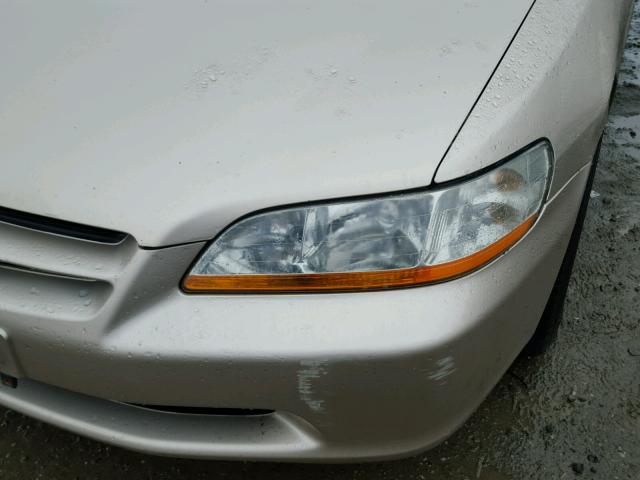 1HGCG1657YA014292 - 2000 HONDA ACCORD EX BEIGE photo 9