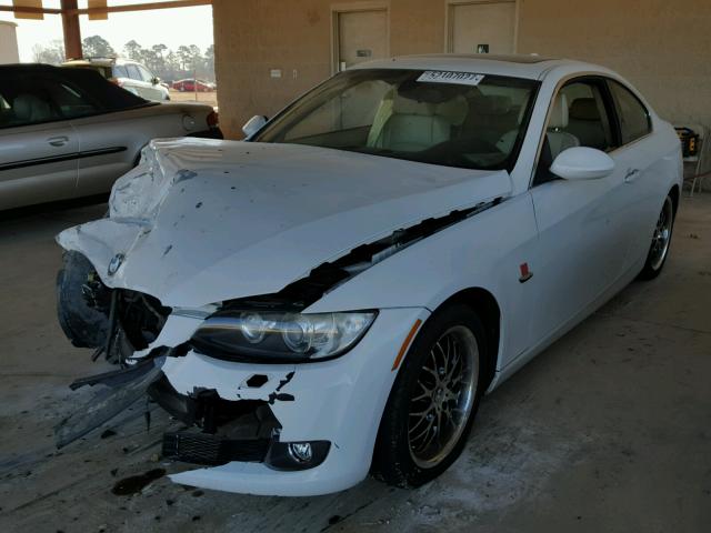 WBAWB33597PU87565 - 2007 BMW 328 I WHITE photo 2