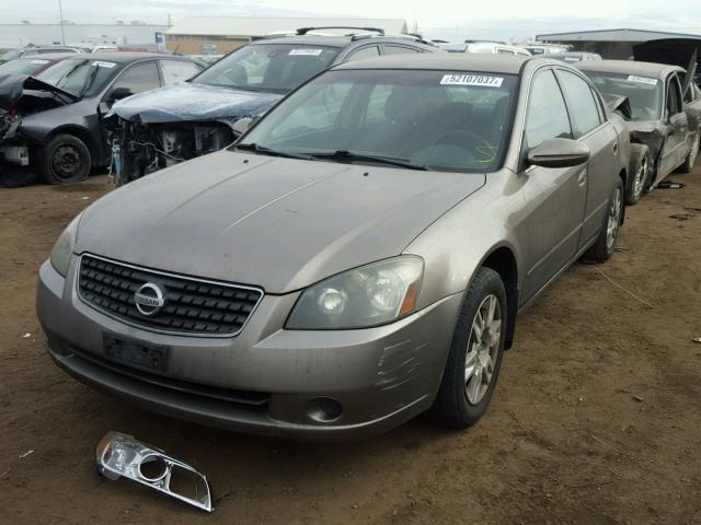 1N4AL11D35C109597 - 2005 NISSAN ALTIMA S BEIGE photo 2