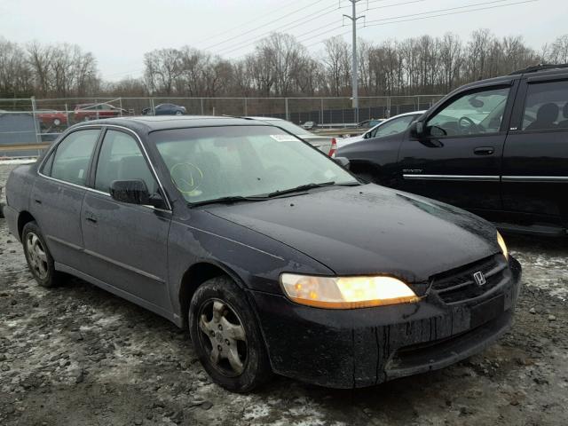 1HGCG5650YA004761 - 2000 HONDA ACCORD EX BLACK photo 1