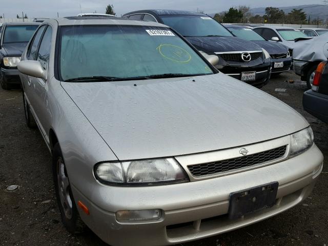 1N4BU31F5PC160939 - 1993 NISSAN ALTIMA XE TAN photo 1