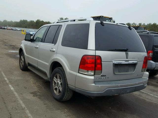 5LMEU88HX5ZJ32584 - 2005 LINCOLN AVIATOR SILVER photo 3