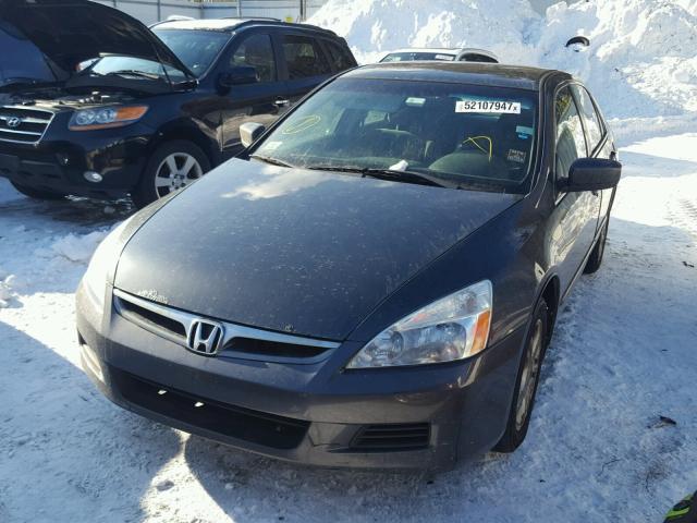 1HGCM55397A191070 - 2007 HONDA ACCORD SE GRAY photo 2