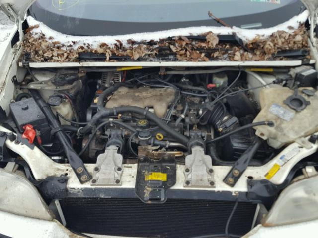 1GNDX03E5YD243268 - 2000 CHEVROLET VENTURE WHITE photo 7