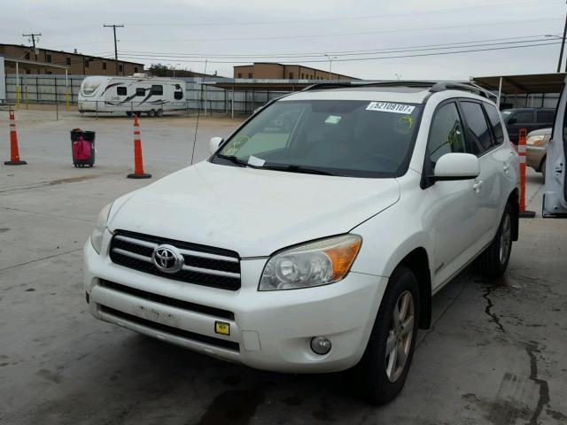 JTMBD31V385175883 - 2008 TOYOTA RAV4 LIMIT WHITE photo 2