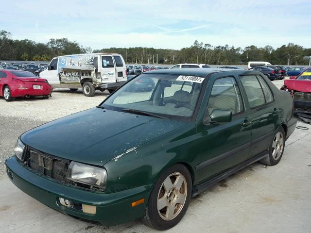 3VWTD81H8WM239108 - 1998 VOLKSWAGEN JETTA GLX GREEN photo 2