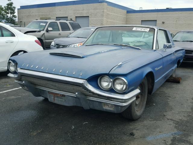 4Y83Z110209 - 1964 FORD THUNDERBIR BLUE photo 2