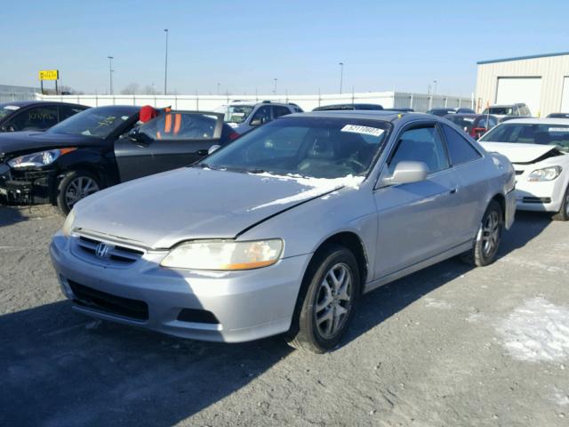 1HGCG22511A021238 - 2001 HONDA ACCORD EX SILVER photo 2