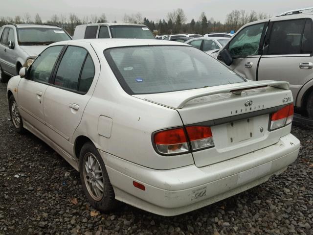 JNKCP11A8XT007971 - 1999 INFINITI G20 WHITE photo 3