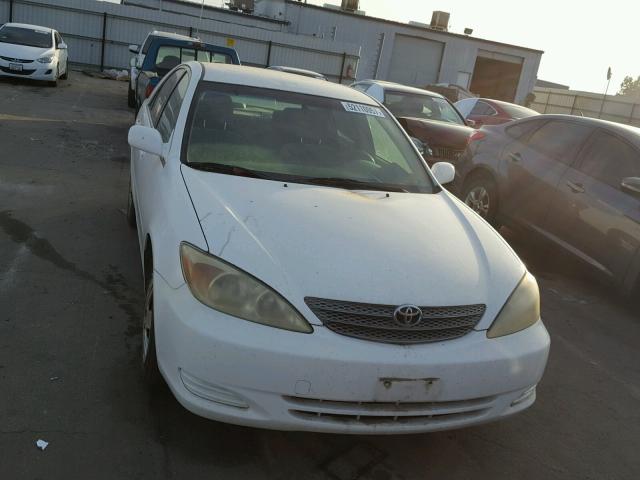 JTDBE32K820137233 - 2002 TOYOTA CAMRY LE WHITE photo 9