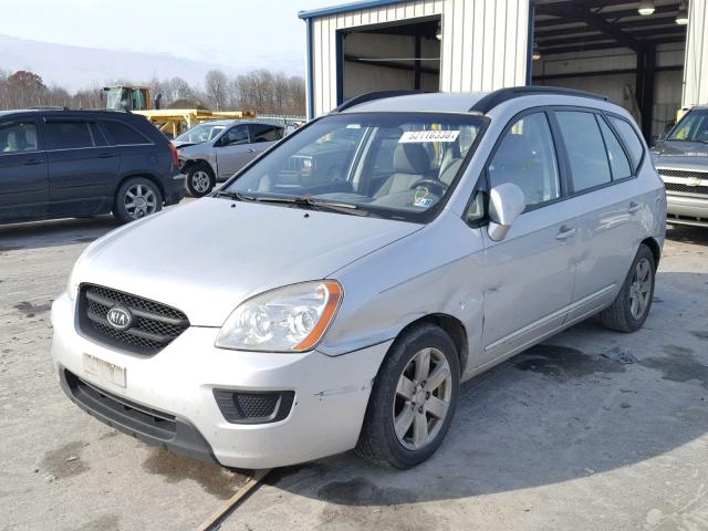 KNAFG526287149272 - 2008 KIA RONDO LX SILVER photo 2