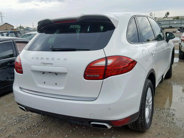 WP1AA2A28ELA90841 - 2014 PORSCHE CAYENNE WHITE photo 4