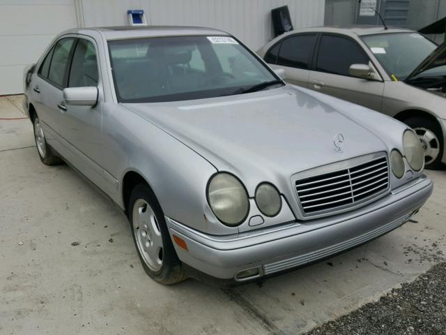 WDBJF72F5VA157245 - 1997 MERCEDES-BENZ E 420 SILVER photo 1