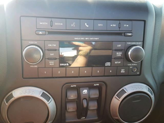 1C4BJWDG7GL334437 - 2016 JEEP WRANGLER U WHITE photo 9